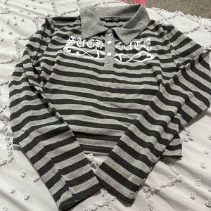 Girls/women crop top long sleeve size medium gray striped